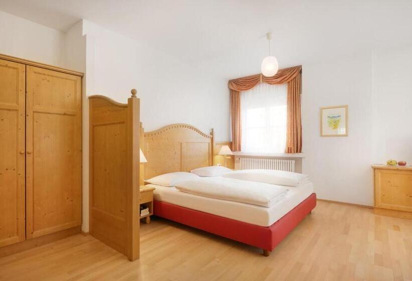 Номер Superior, Parkhotel Post
