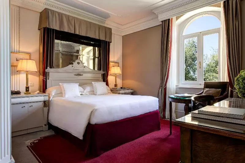 デラックスルーム, Regency   Small Luxury Hotels Of The World