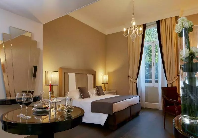 ジュニアスイート, Regency   Small Luxury Hotels Of The World