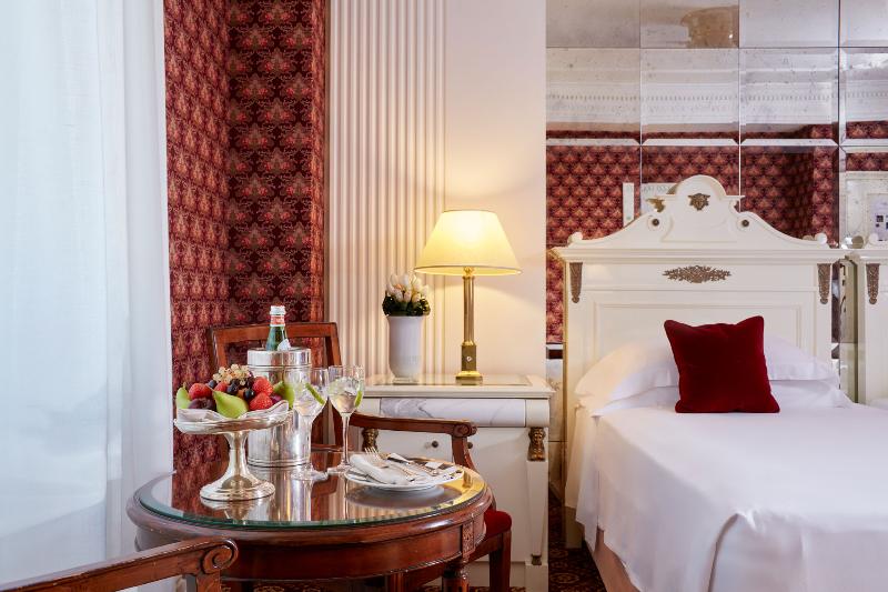 חדר פרמיום, Regency   Small Luxury Hotels Of The World