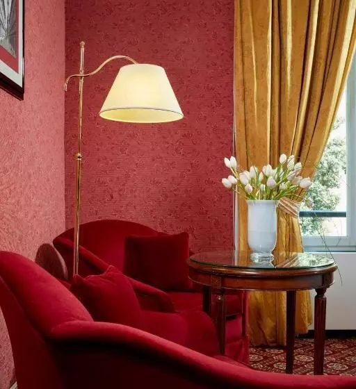 プレミアムルーム, Regency   Small Luxury Hotels Of The World