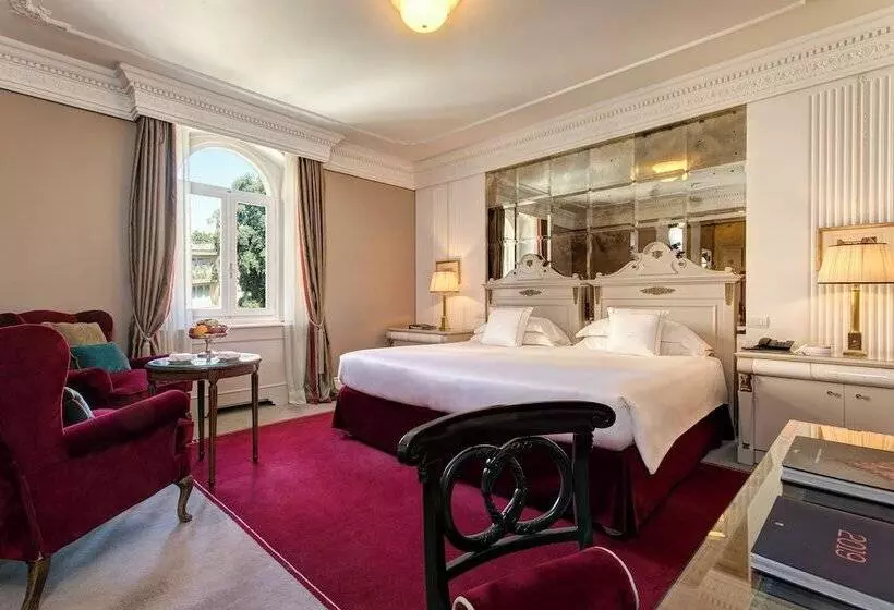 ジュニアスイート, Regency   Small Luxury Hotels Of The World