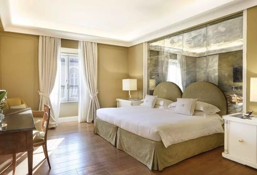 ペントハウススイート, Regency   Small Luxury Hotels Of The World