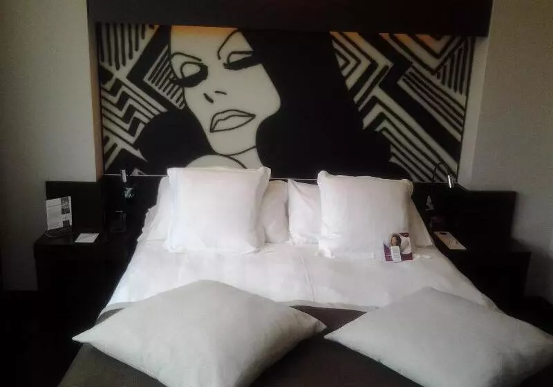 プレミアムルーム, Regency   Small Luxury Hotels Of The World