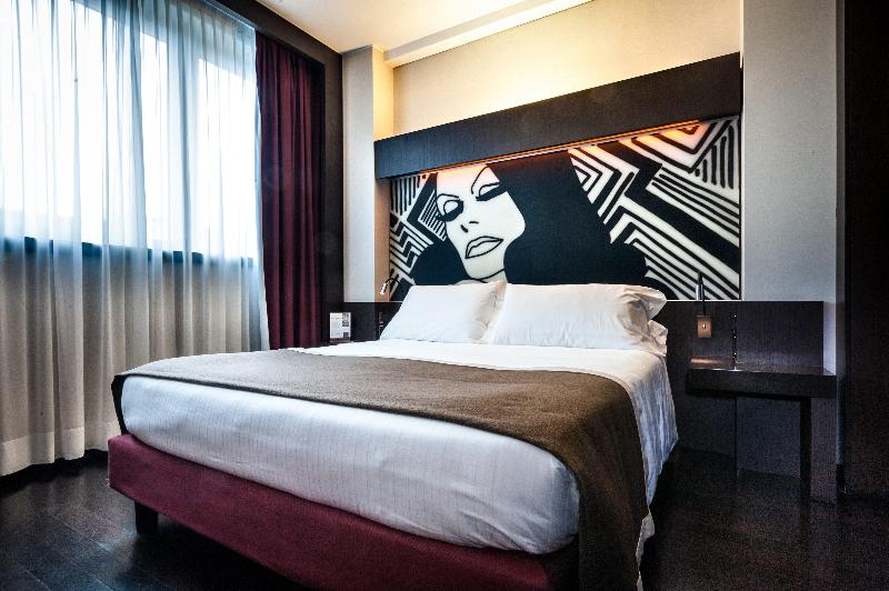 اتاق پرمیوم, Regency   Small Luxury Hotels Of The World