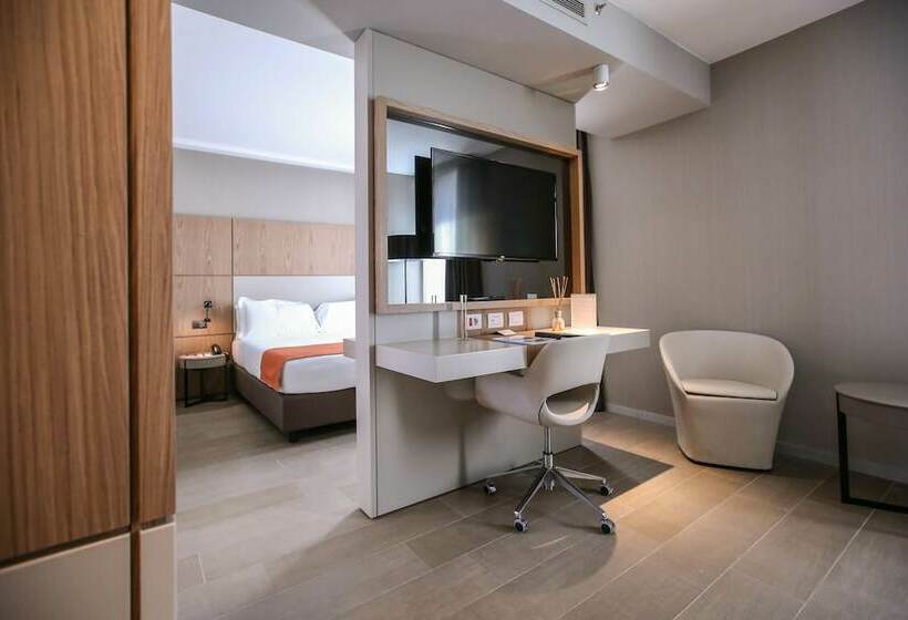 سوییت جونیور, Worldhotel Cristoforo Colombo