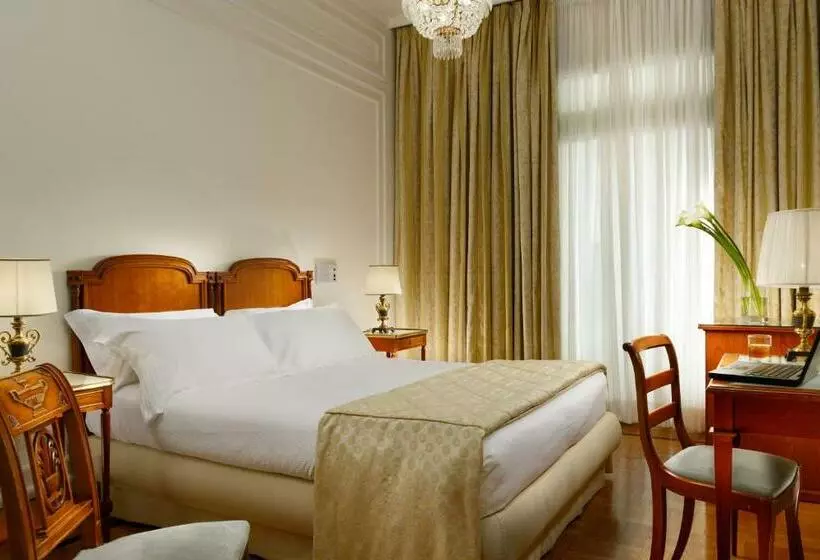 اتاق استاندارد, Grand Hotel Parker's