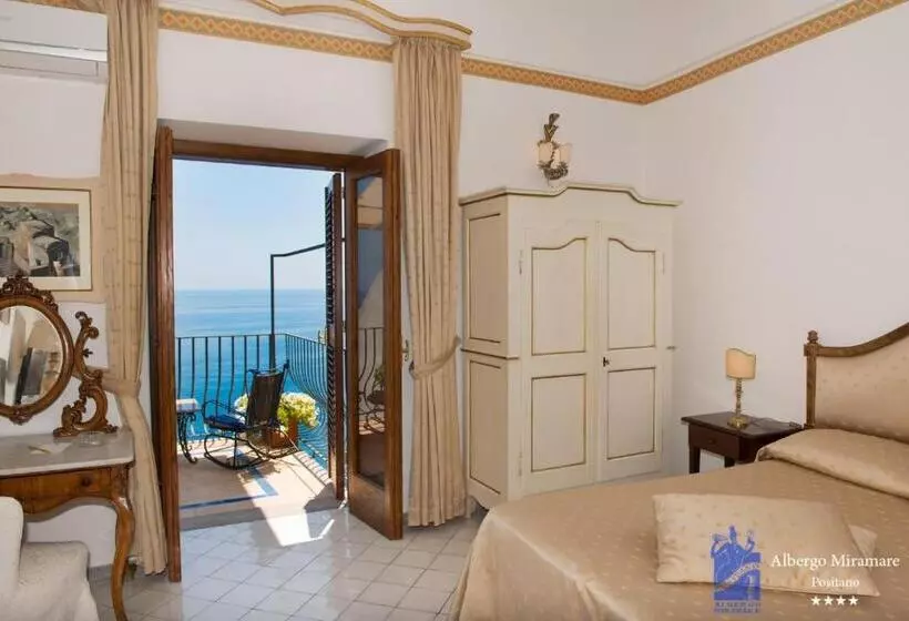 اتاق سوپریور با چشمانداز دریا, Albergo Miramare Positano