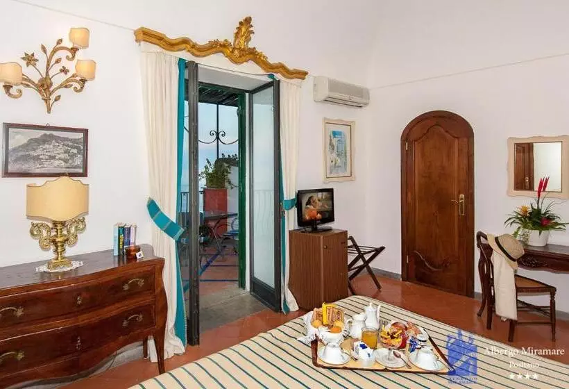 اتاق سوپریور با چشمانداز دریا, Albergo Miramare Positano