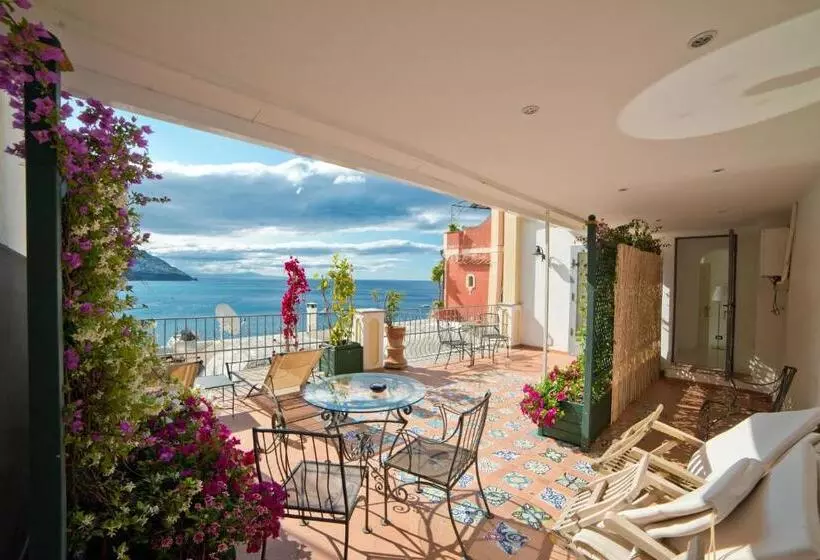 سوئیت 2 خوابه, Albergo Miramare Positano
