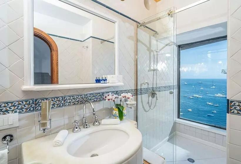سوییت جونیور با چشمانداز دریا, Albergo Miramare Positano
