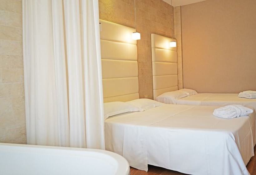 חדר סופריור לארבעה, Ambienthotels Panoramic