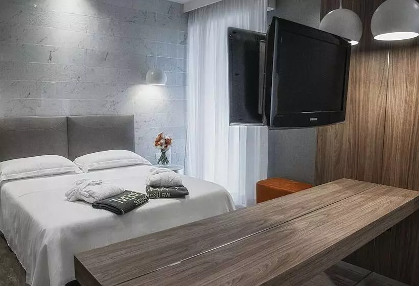 デラックストリプルルーム, Ambienthotels Panoramic