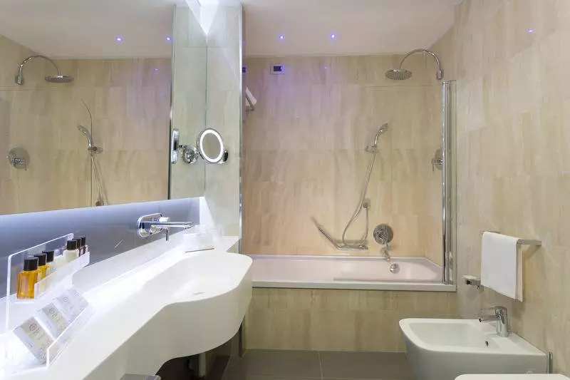 Camera Comfort, Artemide
