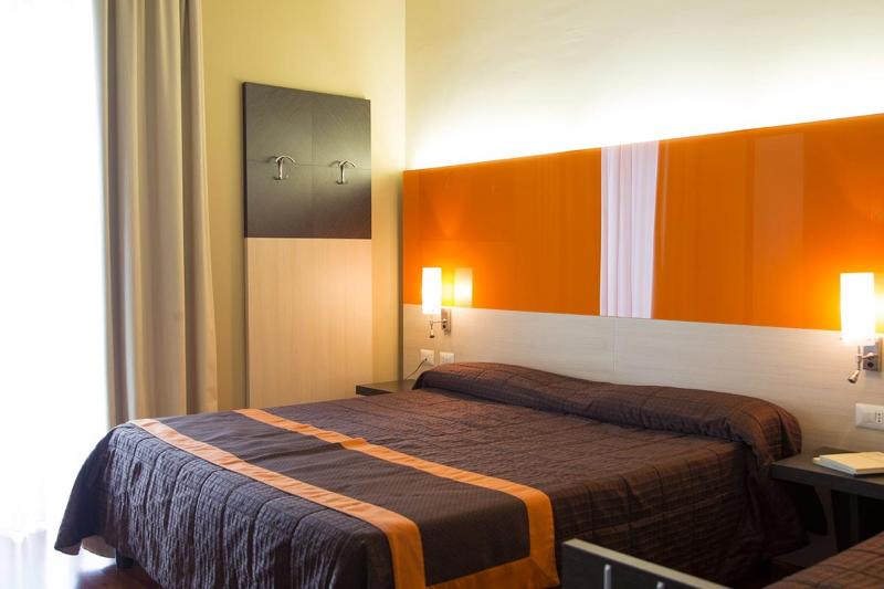 Camera Basic, Artemide