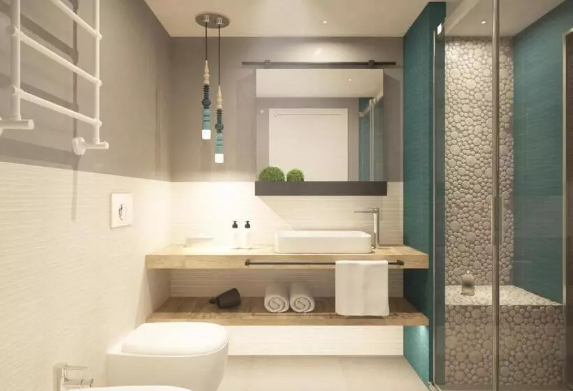 سوییت جونیور لوکس, Astoria Resort