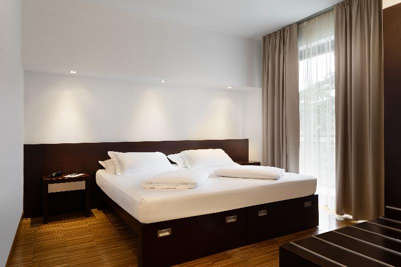 수피리어 룸, Astoria Resort