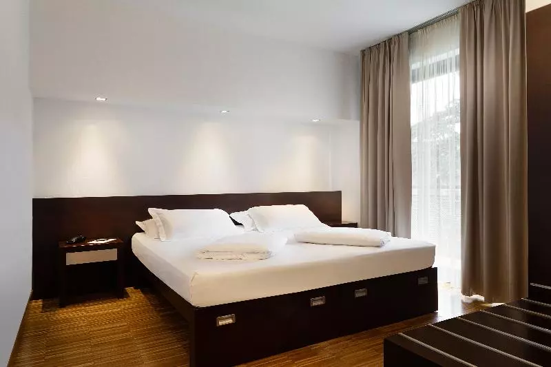 اتاق سوپریور, Astoria Resort
