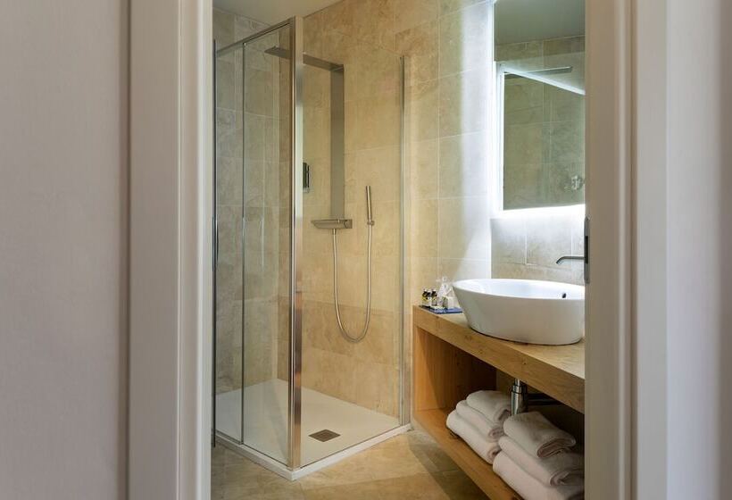 带公园景观的青年套间, Astoria Resort