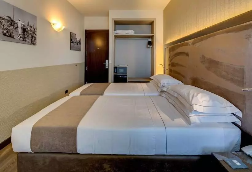 اتاق استاندارد, Best Western Plus Hotel Farnese