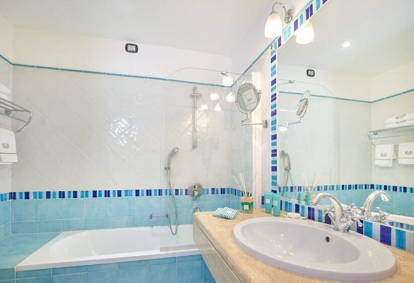 스탠다드 룸, Biodola