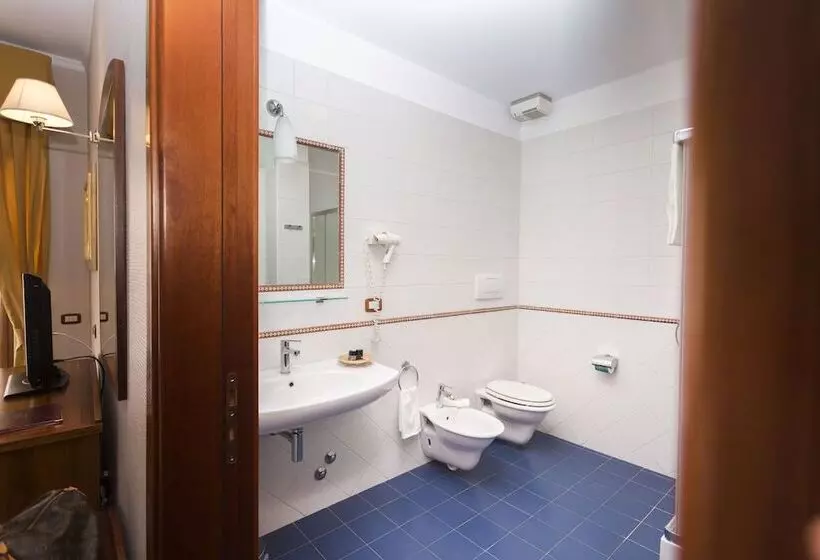 Quarto Triplo Standart, Cavaliere