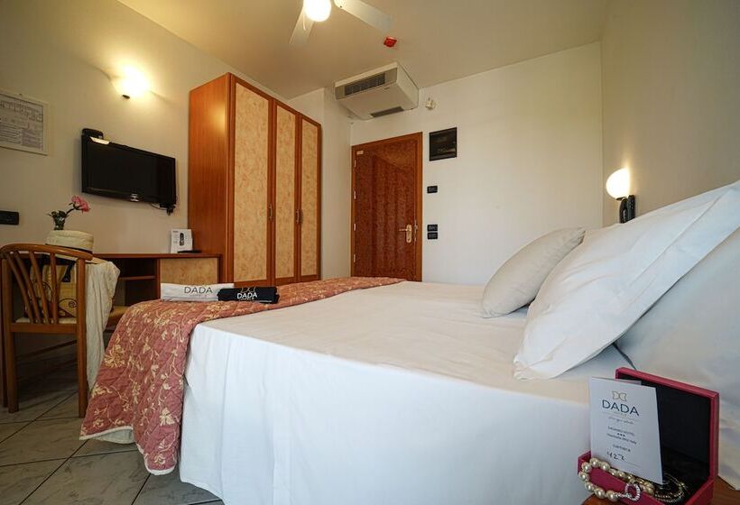 اتاق استاندارد سه نفره, Dasamo Hotel   Dada Hotels