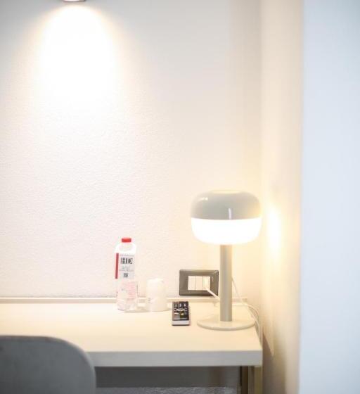 Chambre Familiale, Donatello