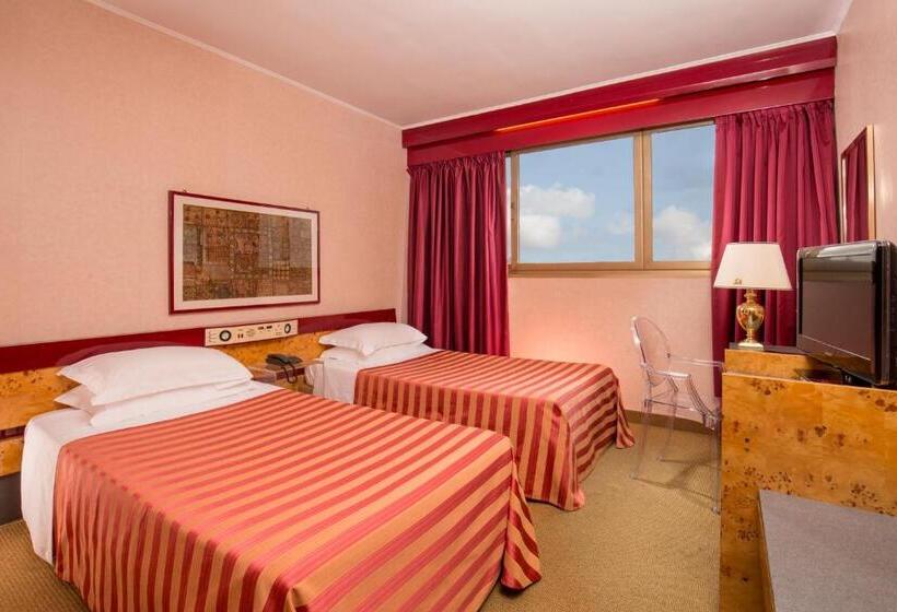 غرفة قياسية, Enea Hotel Pomezia