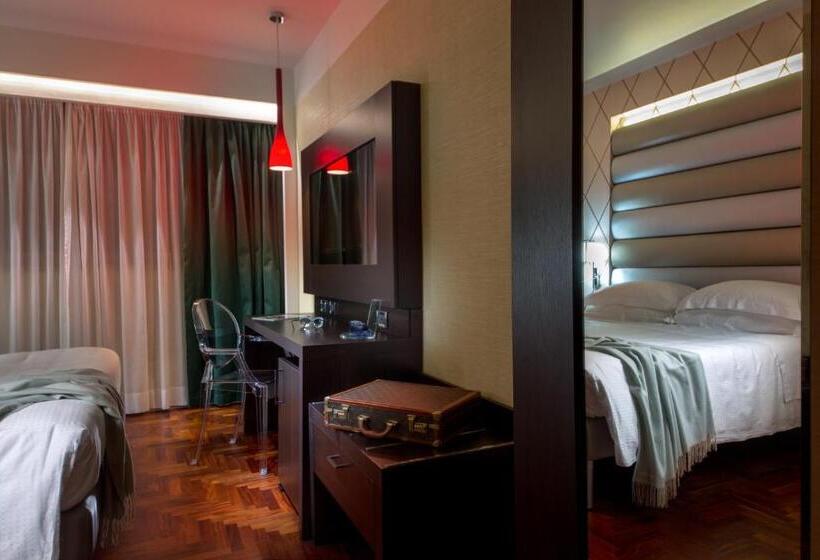 جناح, Enea Hotel Pomezia