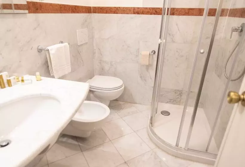 اتاق استاندارد, Grand Hotel Duomo
