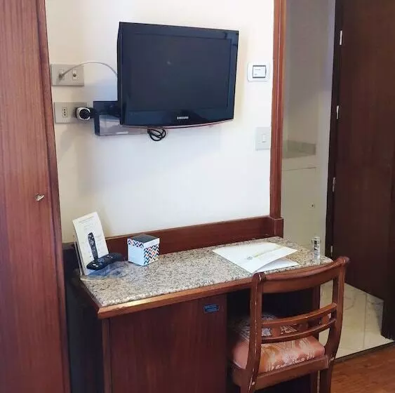 اتاق استاندارد یک نفره, Grand Hotel Duomo