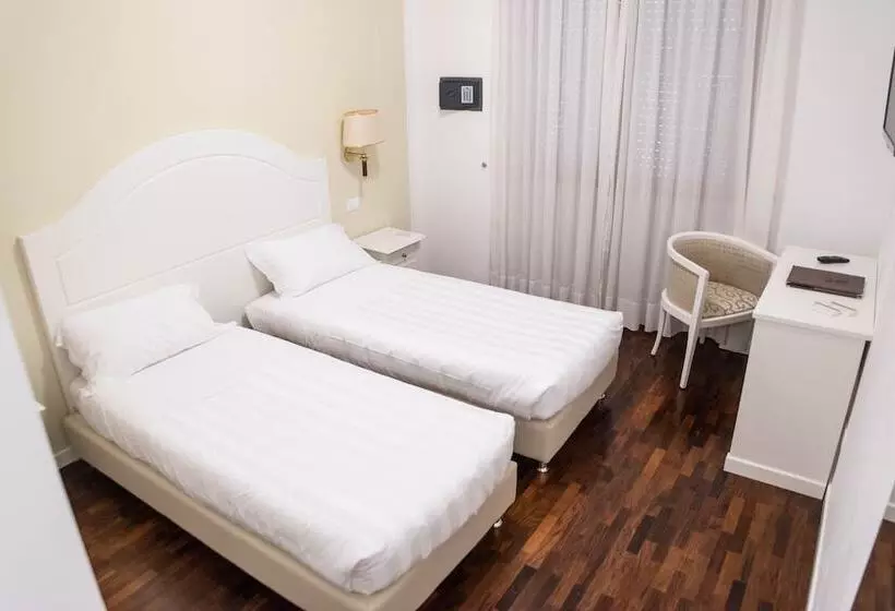 اتاق استاندارد, Grand Hotel Duomo