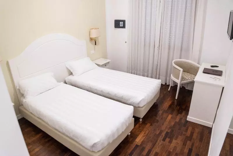 اتاق استاندارد, Grand Hotel Duomo
