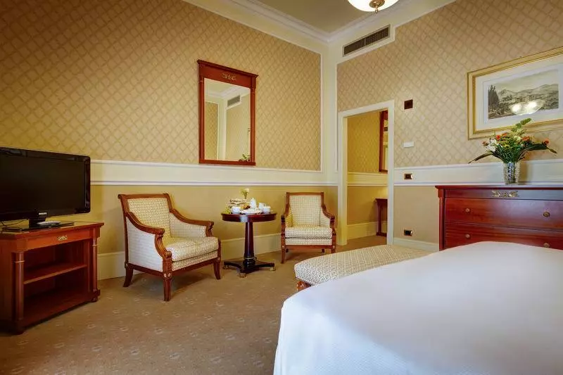 ジュニアスイート, Grand Hotel Et Des Palmes