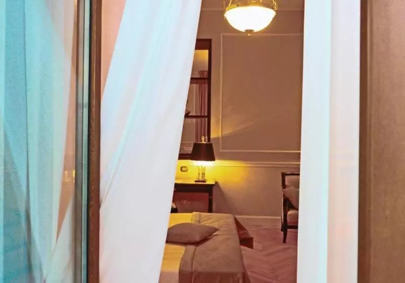 デラックスルーム, Grand Hotel Et Des Palmes