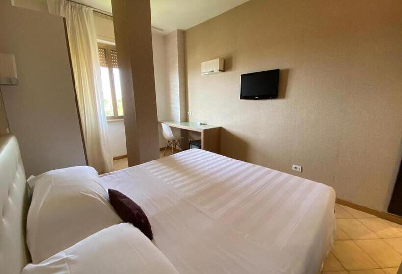 חדר אקונומי, Joseph