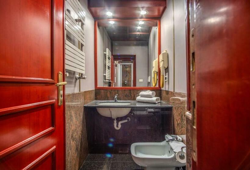 חדר סטנדרט יחיד, Madison