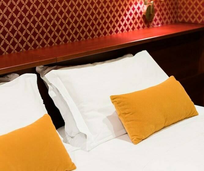 חדר סופריור, Madison