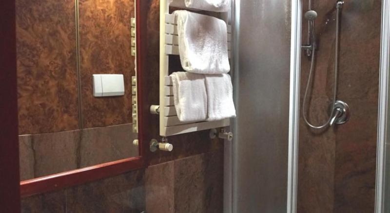 חדר סטנדרט, Madison