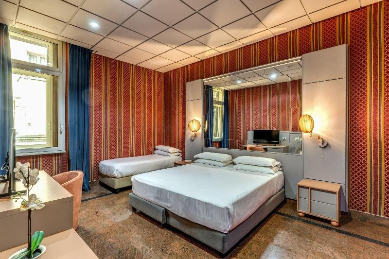 חדר סטנדרט לשלושה, Madison