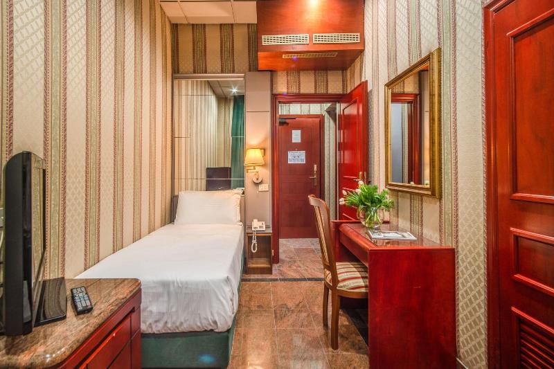 חדר סטנדרט יחיד, Madison