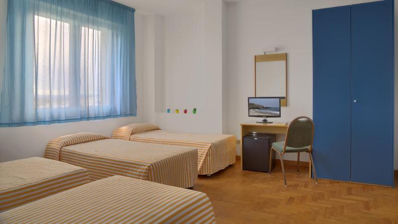 Четырехместный Номер Стандарт, Mistral