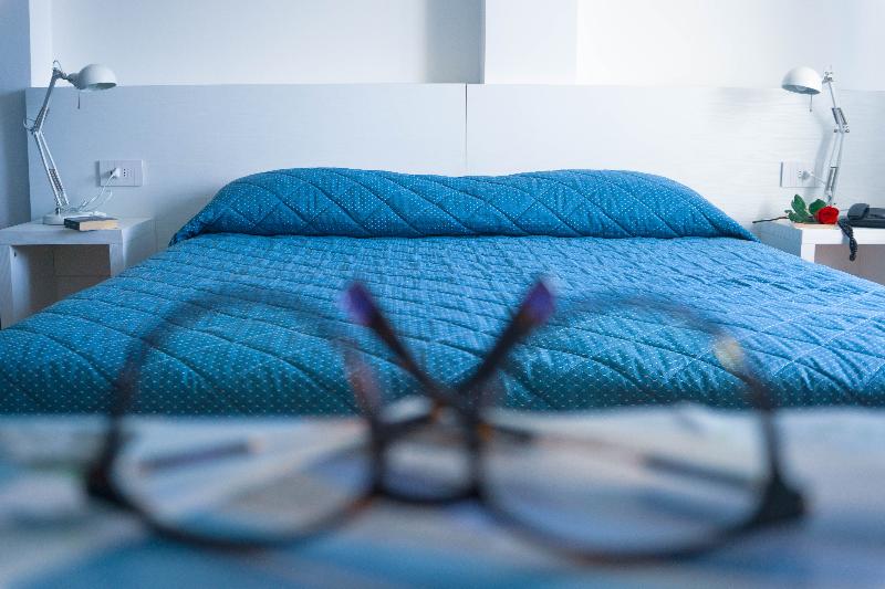 Номер Стандарт, Mistral