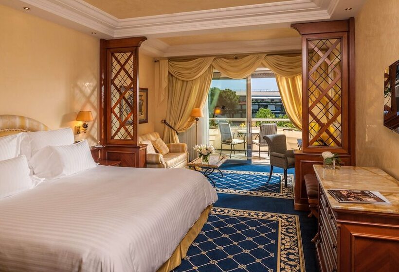 Camera Deluxe Letto King, Rome Cavalieri A Waldorf Astoria