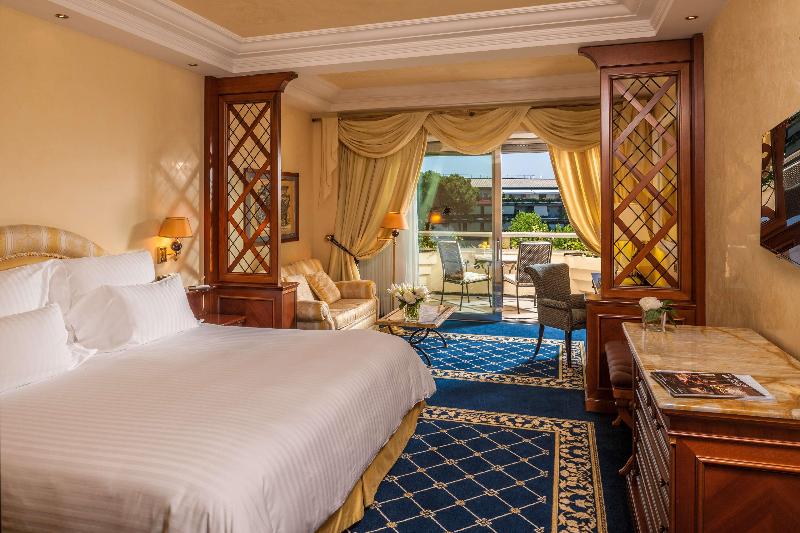 Camera Deluxe, Rome Cavalieri A Waldorf Astoria