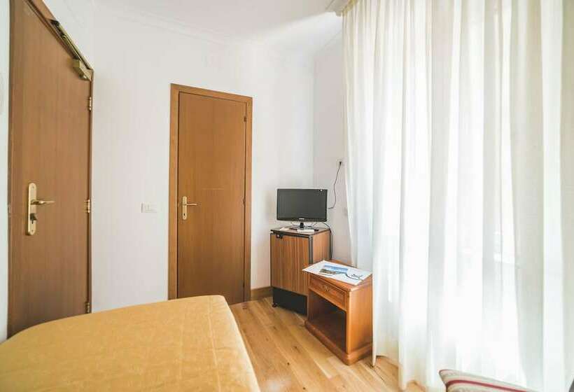 اتاق استاندارد یک نفره, Gh Hotel San Giusto