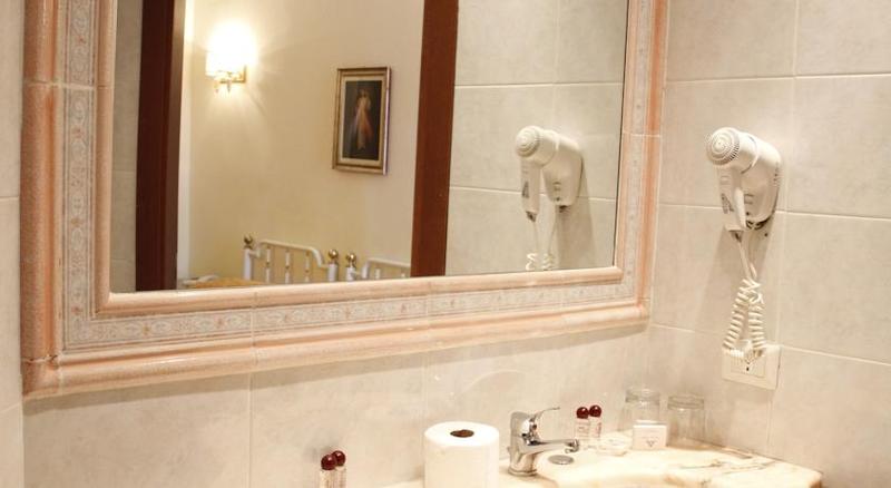 חדר סטנדרט לשלושה, Gh Hotel San Giusto