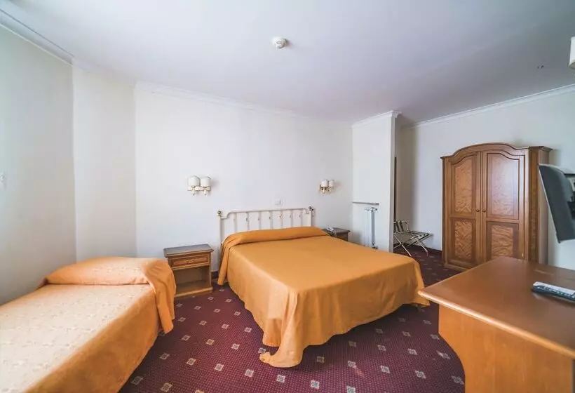 اتاق کلاسیک سه تخته, Gh Hotel San Giusto