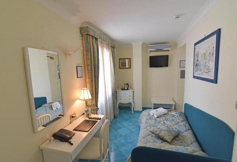 Номер Стандарт Индивидуальный, Santa Lucia